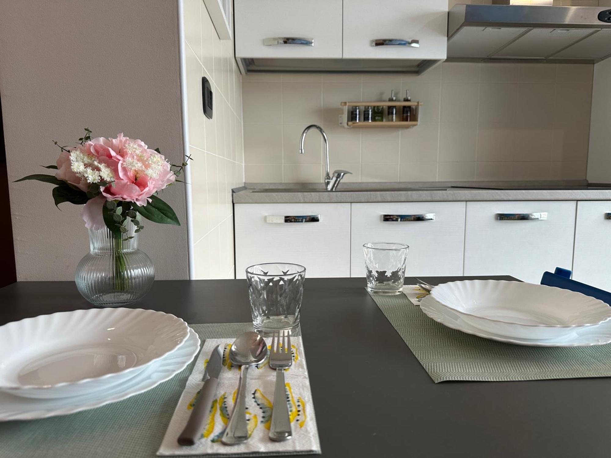 Apartament Il Gabbiano Savona "Luxury House" - Wifi, Parking, Shopping Center Zewnętrze zdjęcie